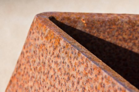 Weathering steel detail used in the construction industry with strong corrosion resistance.