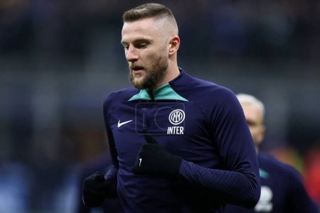 Téléchargez les photos : Milan Skriniar of Fc Internazionale during the  Serie A match beetween Fc Internazionale and Hellas Verona at Stadio Giuseppe Meazza on January 14, 2023 in Milan  Italy . - en image libre de droit