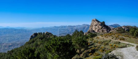 Blick auf den Wanderweg zum Maroma-Gipfel, Sierra Tejeda, Spanien 