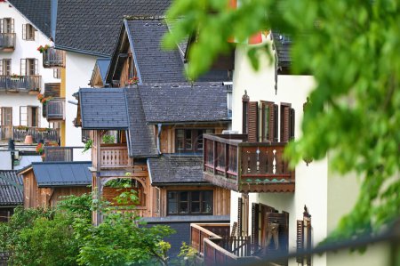 Foto de Una impresión de la famosa ciudad de Hallstatt en el lago Hallstatt - Imagen libre de derechos