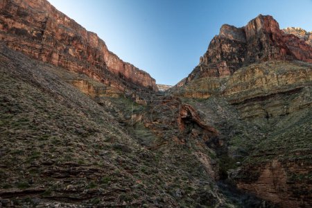 Weiße Butte klettern auf dem Boucher Trail im Grand Canyon