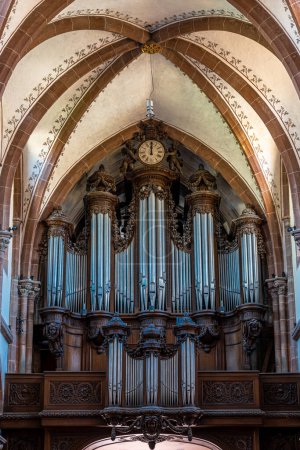 Téléchargez les photos : Abbaye de Pierre-et-Paul Neuwiller-les-Saverne en Alsace, France - en image libre de droit