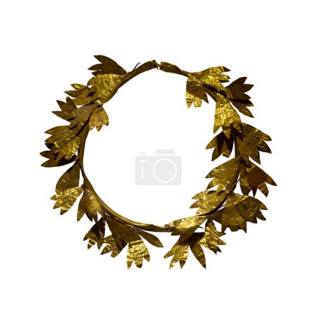 Téléchargez les photos : Ancienne couronne romaine dorée de feuilles isolées sur fond blanc - en image libre de droit