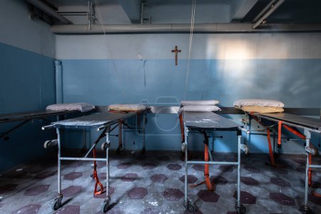 Foto de Diciembre 2023, Morgue de un hospital abandonado en el norte de Italia - Imagen libre de derechos