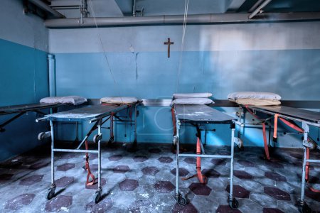 Foto de Diciembre 2023, Morgue de un hospital abandonado en el norte de Italia - Imagen libre de derechos