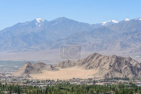 Blick auf die Stadt leh ladakh, Indien