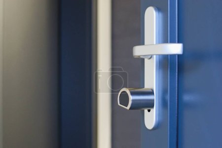 Téléchargez les photos : Système de serrure de porte intelligent, serrure de porte sans clé - en image libre de droit