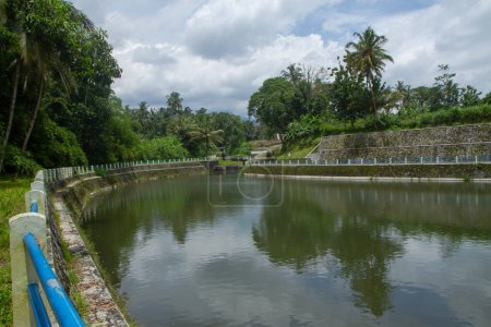 Foto de Embalse de agua dulce en Yogyakarta, Indonesia - Imagen libre de derechos