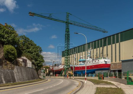 Foto de BURELA, SPAIN-MAY, 11, 2022: Ship for repair in a shipyard, Burela, Galicia, Spain - Imagen libre de derechos