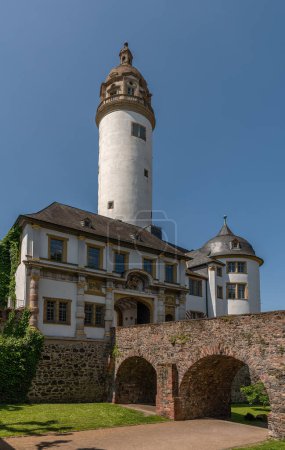Foto de Famoso castillo medieval en Frankfurt-Hoechst, Alemania - Imagen libre de derechos