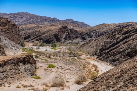 Foto de Vista desde el paso Kuiseb hasta el desfiladero del río Kuiseb, Namibia - Imagen libre de derechos