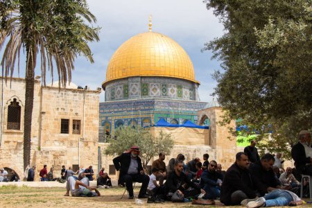 Téléchargez les photos : Prière du vendredi Communauté musulmane à la mosquée Aqsa - en image libre de droit