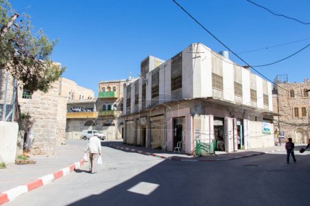 Foto de Ciudad histórica de Hebrón en Palestina. 21 de abril de 2022. Estilo de vida en territorio palestino de la ciudad de Al-Khalil. - Imagen libre de derechos
