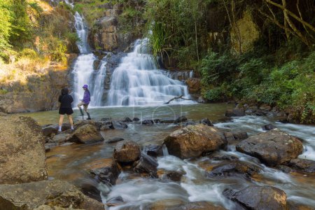 Téléchargez les photos : Datanla waterfall near Dalat, Vietnam - en image libre de droit