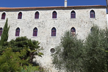 Téléchargez les photos : Monastère de Krupa en Dalmatie, Croatie - en image libre de droit