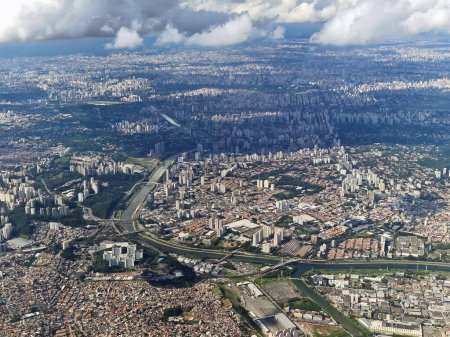 Foto de Sao Paulo en Brasil desde arriba - Imagen libre de derechos