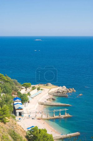 Foto de Escena costera de verano en Crimea, Ucrania - Imagen libre de derechos