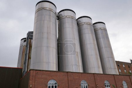 Téléchargez les photos : UK based brewing company premises - en image libre de droit