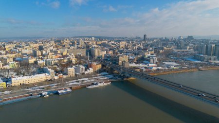 Blick auf die Festung Kalemegdan und das Ufer der Donau in Belgrad, Serbien