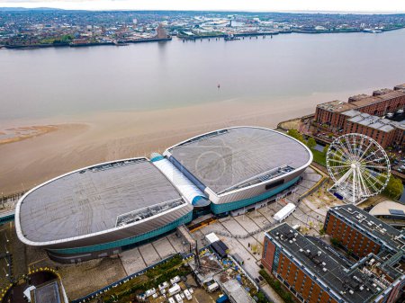 Téléchargez les photos : L'arène de Liverpool prête pour l'Eurovision 2023, un concours international de chansons en Angleterre, Royaume-Uni - en image libre de droit