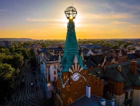 Foto de Vista aérea de Dom Pod Globusem en el casco antiguo de Cracovia en Polonia, Europa - Imagen libre de derechos