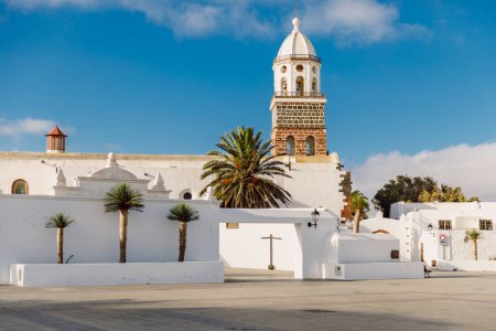 Photo for Teguise, Lanzarote, Spain - April 04, 2023. The old architecture of Teguise city. Church Iglesia de Nuestra Senora de Guadalupe in Lansarote island - Royalty Free Image
