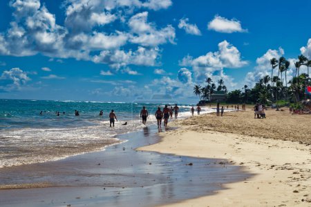 Foto de Punta Cana, República Dominicana, 22 de noviembre de 2022: Escena diaria desde la playa de Bavaro en Punta Cana, República Dominicana. - Imagen libre de derechos