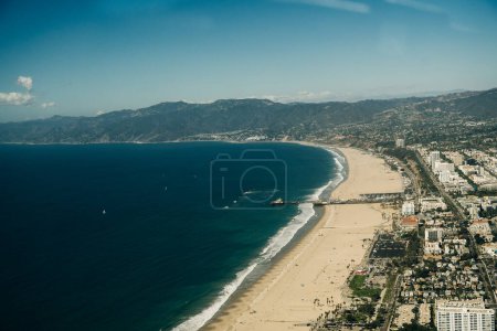 Venice beach Los Angeles California LA Summer Blue Aerial. Hochwertiges Foto