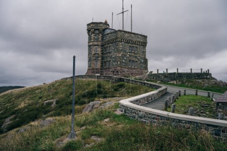 Die Burg Cabot Tower auf dem Signalhügel, St. John 's. Neufundland. Hochwertiges Foto