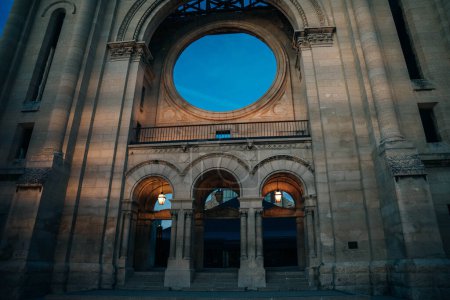 Téléchargez les photos : Winnipeg (Manitoba), CA, mai 2022 Cathédrale Saint-Boniface basilique catholique romaine. Photo de haute qualité - en image libre de droit