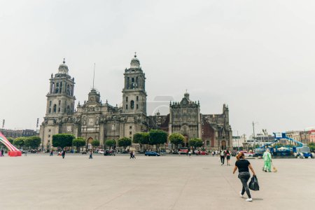 Foto de Vista panorámica de Zócalo y Catedral - Ciudad de México, México mayo 2023. Foto de alta calidad - Imagen libre de derechos