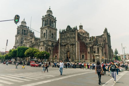 Foto de Vista panorámica de Zócalo y Catedral - Ciudad de México, México mayo 2023. Foto de alta calidad - Imagen libre de derechos
