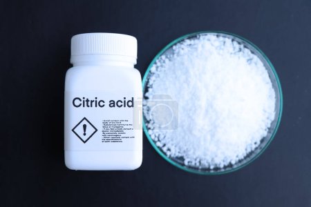 Photo for Citric acid in bottle , chemical in the laboratory and industry, Chemicals used in the analysis - Royalty Free Image