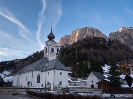 Kirche San Vigilio in Kolfuschg - Gotik - in Alta Badia, Italien.