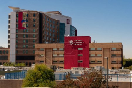 Foto de Phoenix, AZ - 14 de noviembre de 2022: Phoenix Children 's Hospital fue clasificado como el hospital infantil número 1 de Arizona por U.S. News and World Report. - Imagen libre de derechos