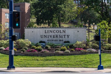 Téléchargez les photos : Signez pour l'Université Lincoln à Jefferson City, Missouri. Initialement nommé Lincoln Institute, il a été fondé par d'anciens esclaves en 1866 au profit des Afro-Américains émancipés.. - en image libre de droit
