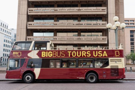Photo for Washington D.C. USA - Sept. 7, 2022: BigBus Tours USA offers a viriety of "hop on hop off" sightseeing tours. - Royalty Free Image
