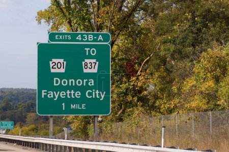 salida 43 B-A de la I-70 para PA-201 y PA-837 a Donora y Fayette City Pennsylvania