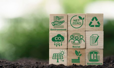 Stapeln von CO2-Reduktion, Recycling, Green Factory Symbol zur Verringerung von CO2, CO2-Fußabdruck und CO2-Gutschriften zur Begrenzung der globalen Erwärmung durch den Klimawandel, Bio Circular Green Economy Konzept.