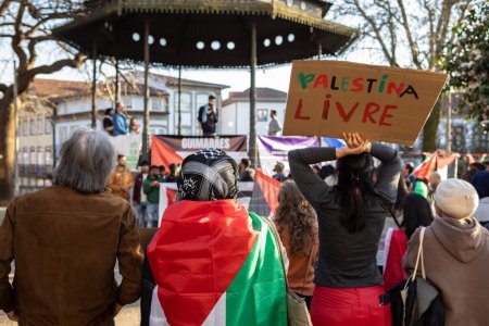 Téléchargez les photos : Février 2024 : Manifestation publique de solidarité avec le peuple palestinien et contre la guerre dans ce pays. Manifestation palestinienne gratuite - en image libre de droit