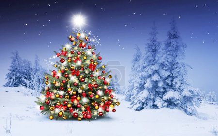 Foto de Estrella iluminada en un árbol de Navidad con nieve cayendo. Felices vacaciones. - Imagen libre de derechos