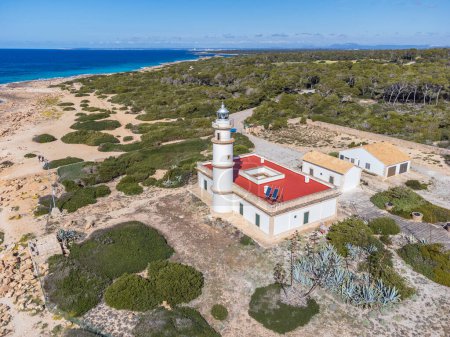 Téléchargez les photos : Phare de Cap de Ses Salines, Majorque, Îles Baléares, Espagne - en image libre de droit
