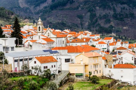 Foto de Iglesia parroquial, acronym XVIII, Manteigas, Serra Da Estrela, Beira Alta, Portugal, europe - Imagen libre de derechos