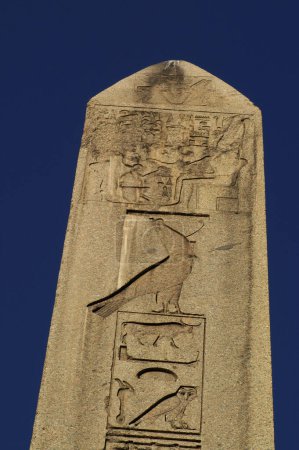 Foto de Theodosius Obelisk (1450a.c.). Explanada del hipodromo.Sutanahmet.Estanbul.Turquia. - Imagen libre de derechos