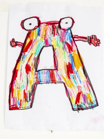 Téléchargez les photos : Une lettre, lettre de dessin pour enfants de couleur, Majorque, Îles Baléares, Espagne - en image libre de droit