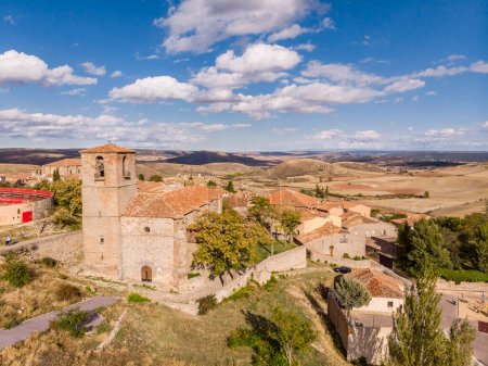 Kirche der Heiligen Dreifaltigkeit, romanischer Tempel, Atienza, Provinz Guadalajara, Kastilien-La Mancha, Spanien