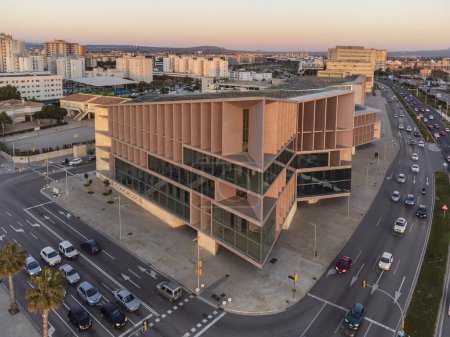 Téléchargez les photos : Palais des Congrès de Palma, XXIe siècle, Majorque, Îles Baléares, Espagne - en image libre de droit