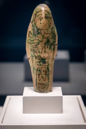 Foto de Ushabti del faraón Rameses VI, calcita, dinastía XX, 1143-1136 aC, tumba de Rameses VI, valle de los reyes, Tebas, Egipto, colección del Museo Británico - Imagen libre de derechos
