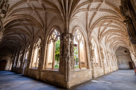 Photo for Claustro, Monasterio de San Juan de los Reyes, Toledo, Castilla-La Mancha, Spain - Royalty Free Image