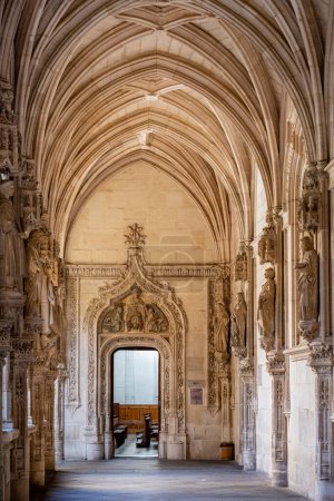 Photo for Puerta de la Veronica, claustro del Monasterio de San Juan de los Reyes, Toledo, Castilla-La Mancha, Spain - Royalty Free Image